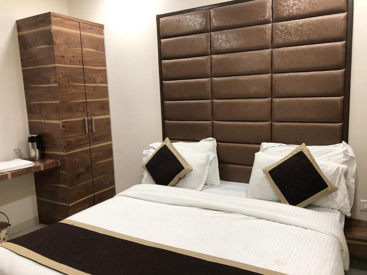 Hotel Circle Inn Ahmedabad Luaran gambar