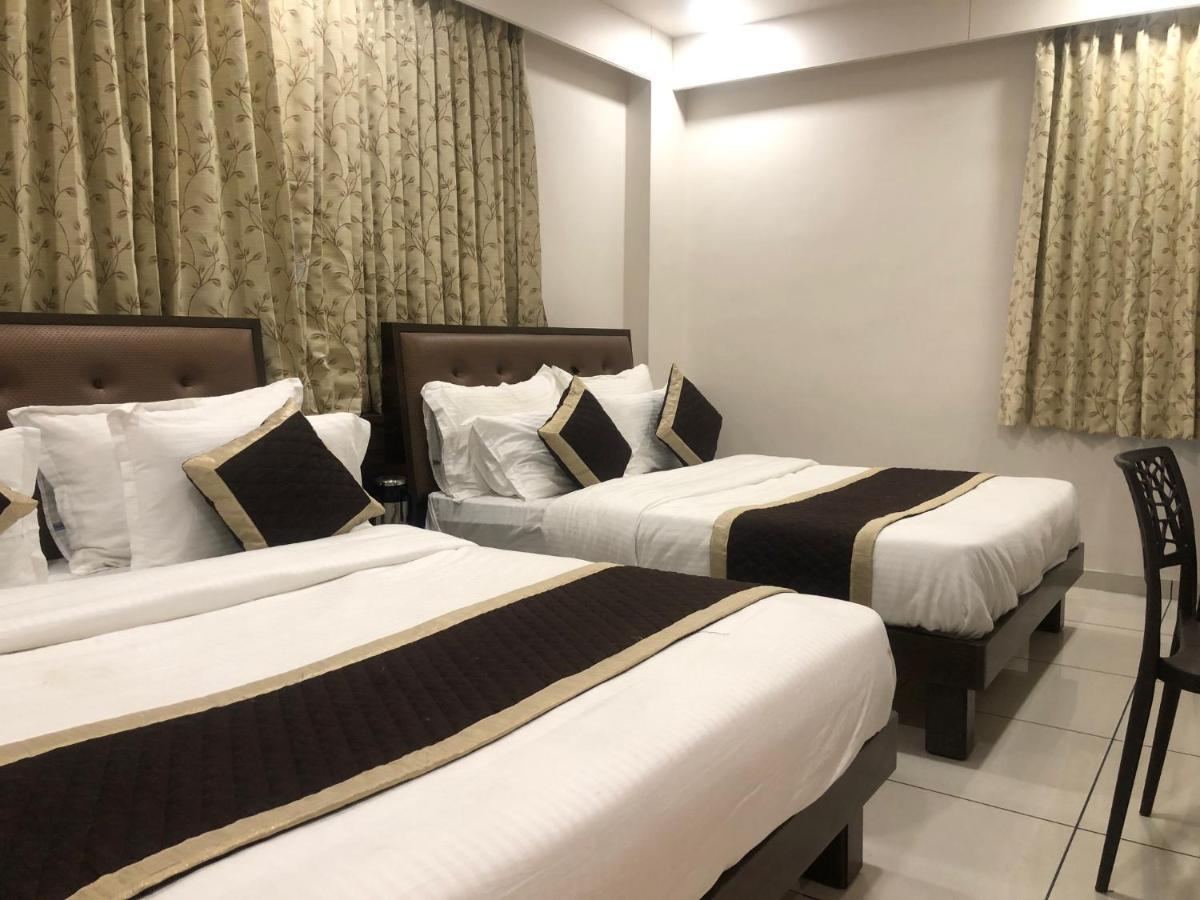 Hotel Circle Inn Ahmedabad Luaran gambar