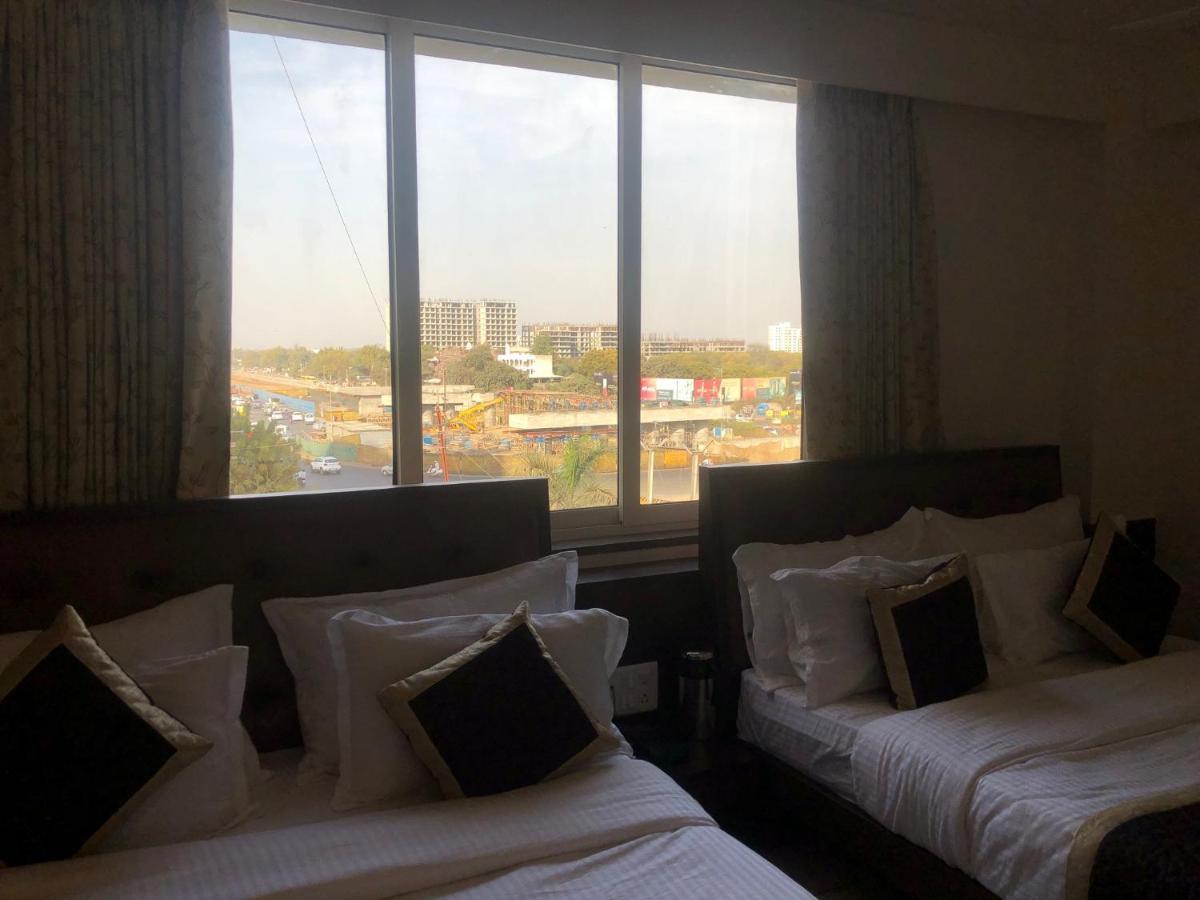 Hotel Circle Inn Ahmedabad Luaran gambar